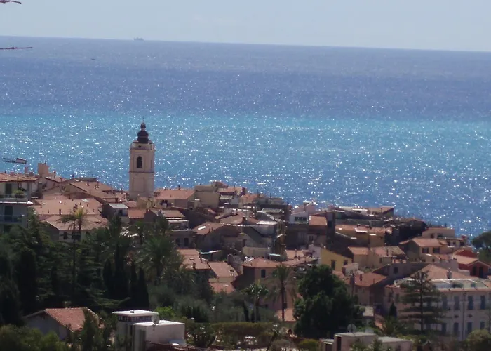 Villa Gaia - Luxury Villa, Pool & Wellness Rooms Bordighera